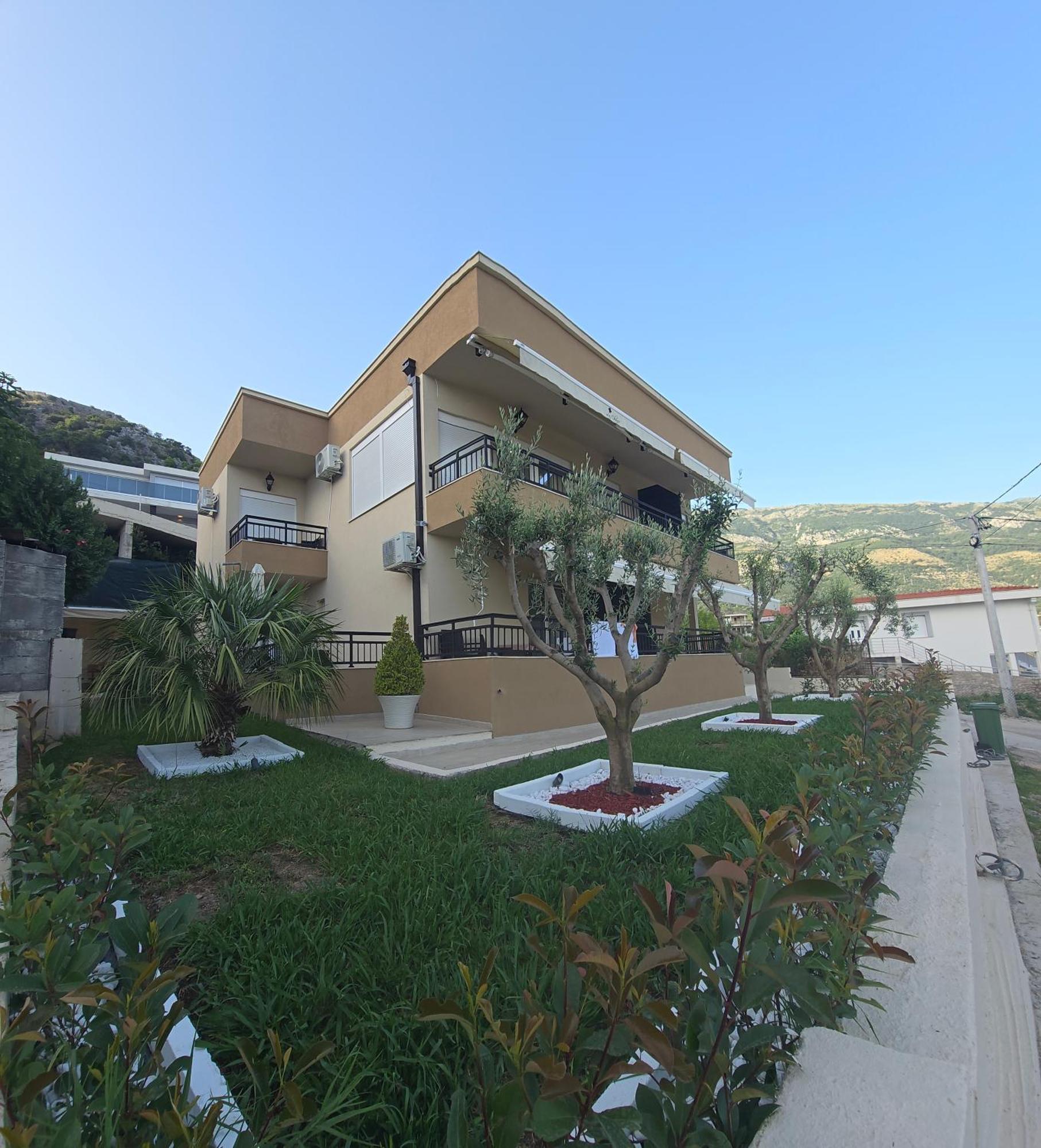 Deluxe Apartmani Vila Pejovic Sutomore Eksteriør billede